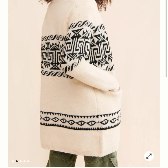 Anthropologie sweater - Picture 2 of 4